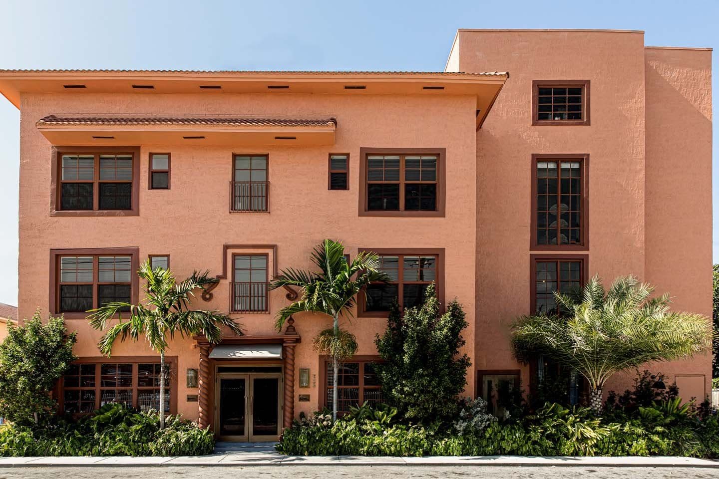 Life House Little Havana - Miami Places to Stay