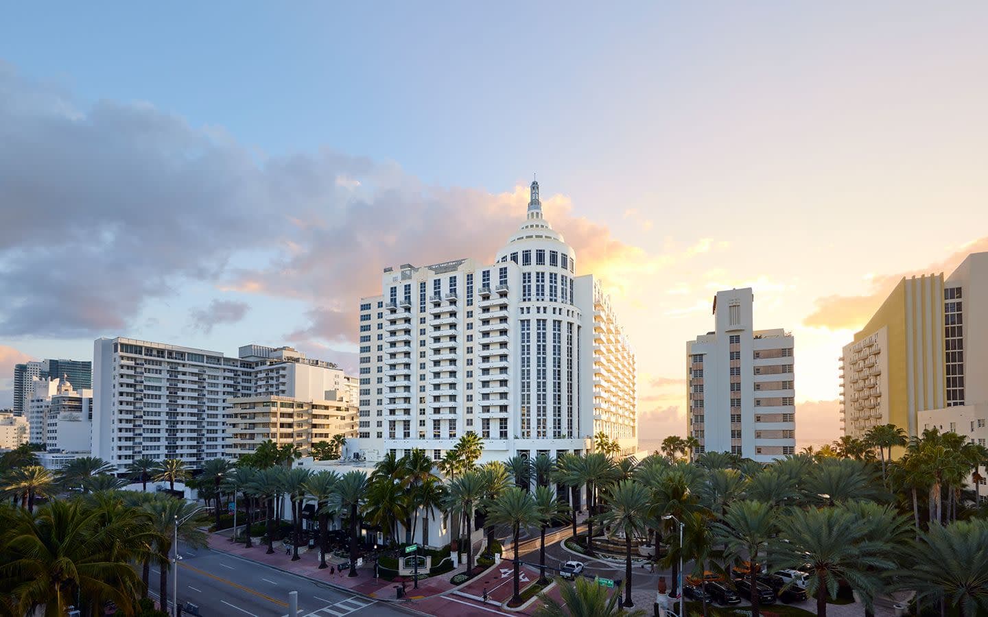 Loews Miami Beach Hotel - Miami Places to Stay